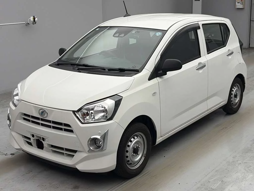 Daihatsu Mira e:S LA350S 2019